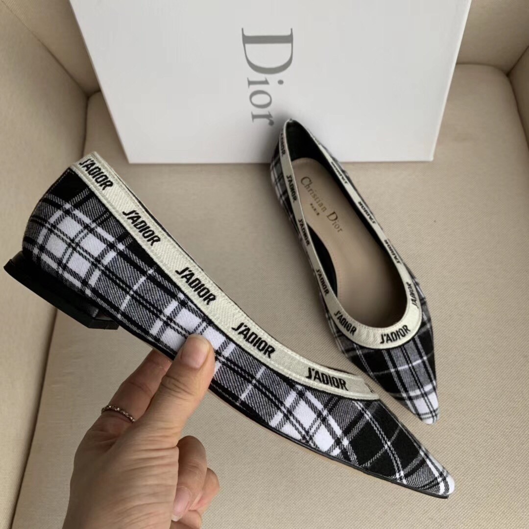 D*or j