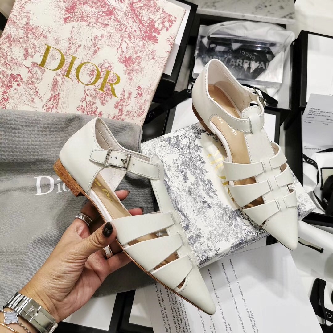 D*or sauvage ballerina flat in ivory calfskin