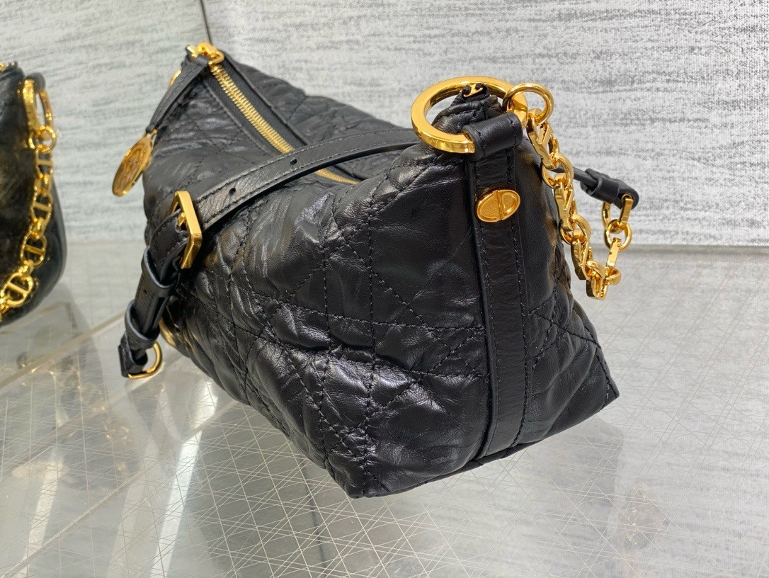 D*or D*orstar hobo bag with chain in black crinkled calfskin