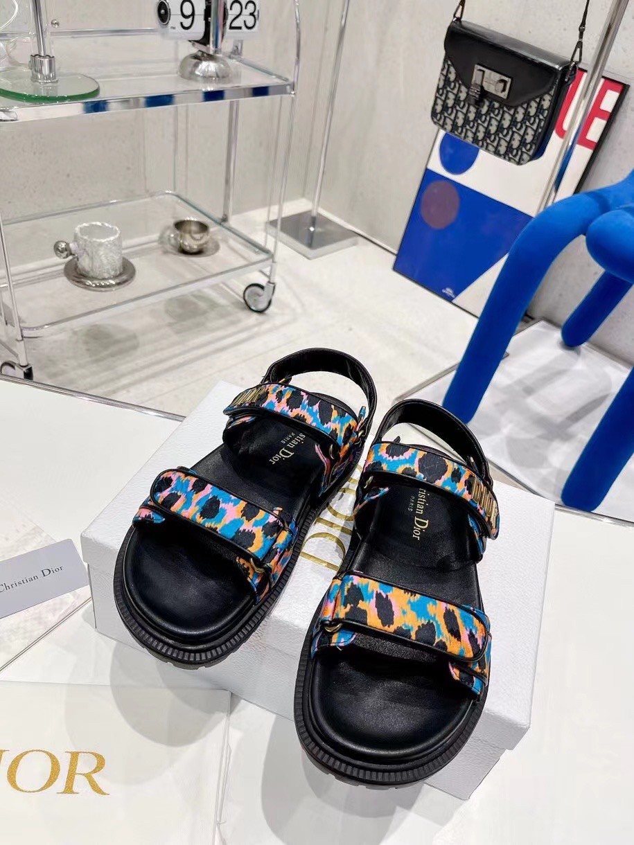 D*or D*oract sandals in blue multicolor mizza printed silk