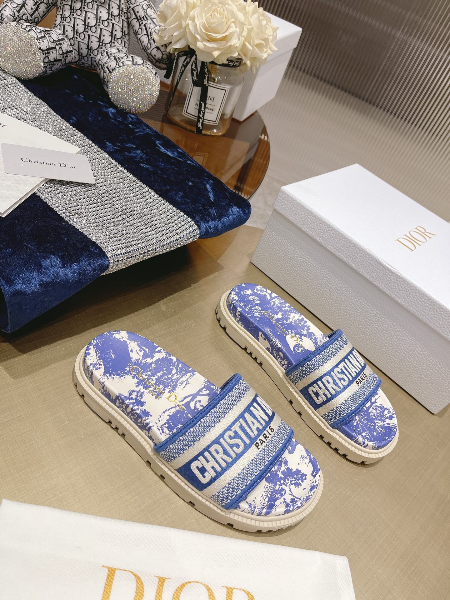 D*or dway slides in bright blue toile de jouy embroidered cotton