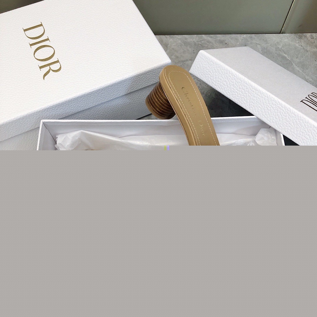 D*or D*oriviera dway heeled 35mm slides in raffia and white cotton