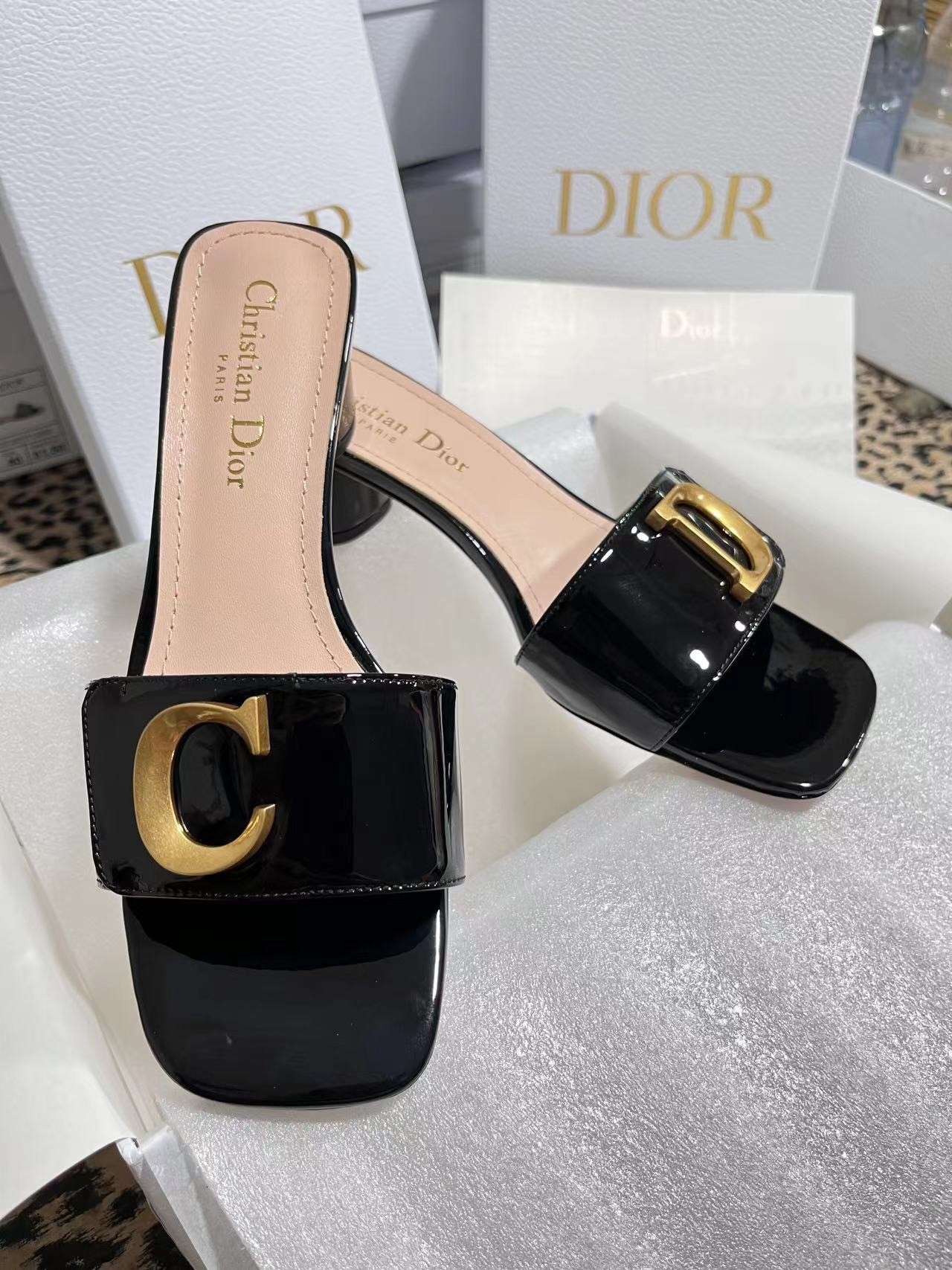 D*or c
