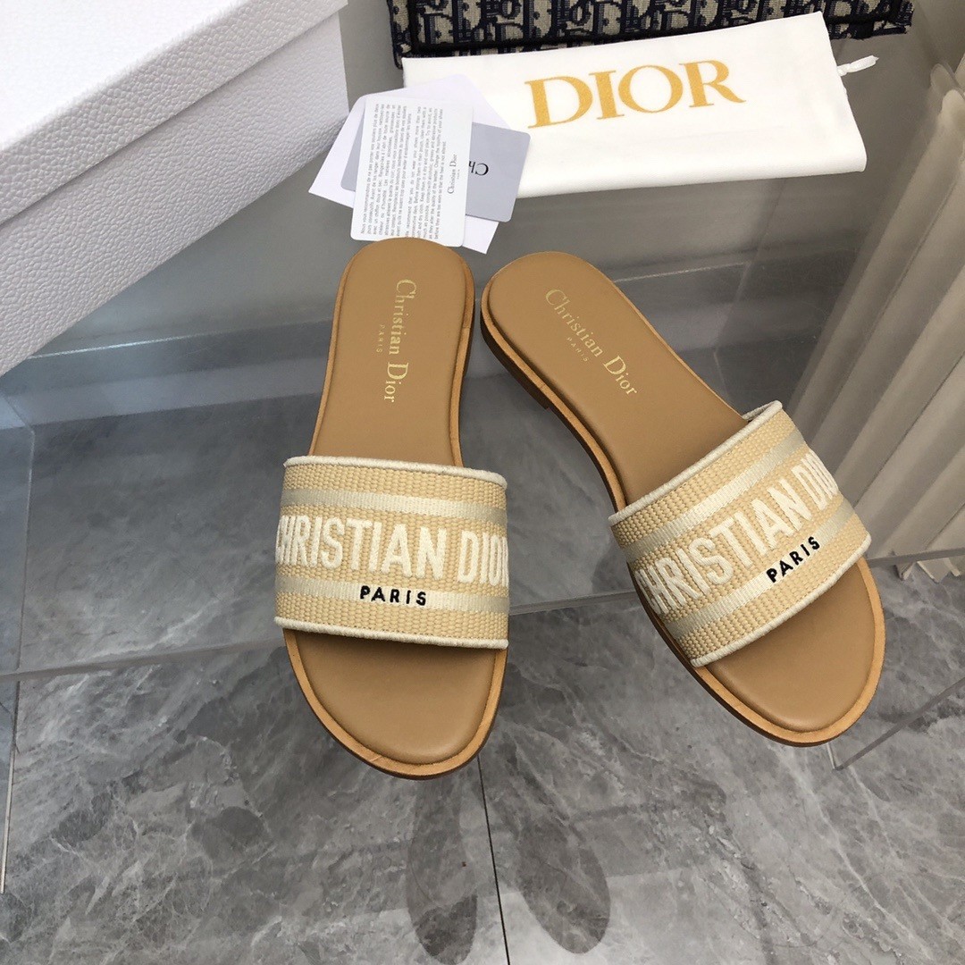 D*or D*oriviera dway slides in raffia and white embroidered cotton
