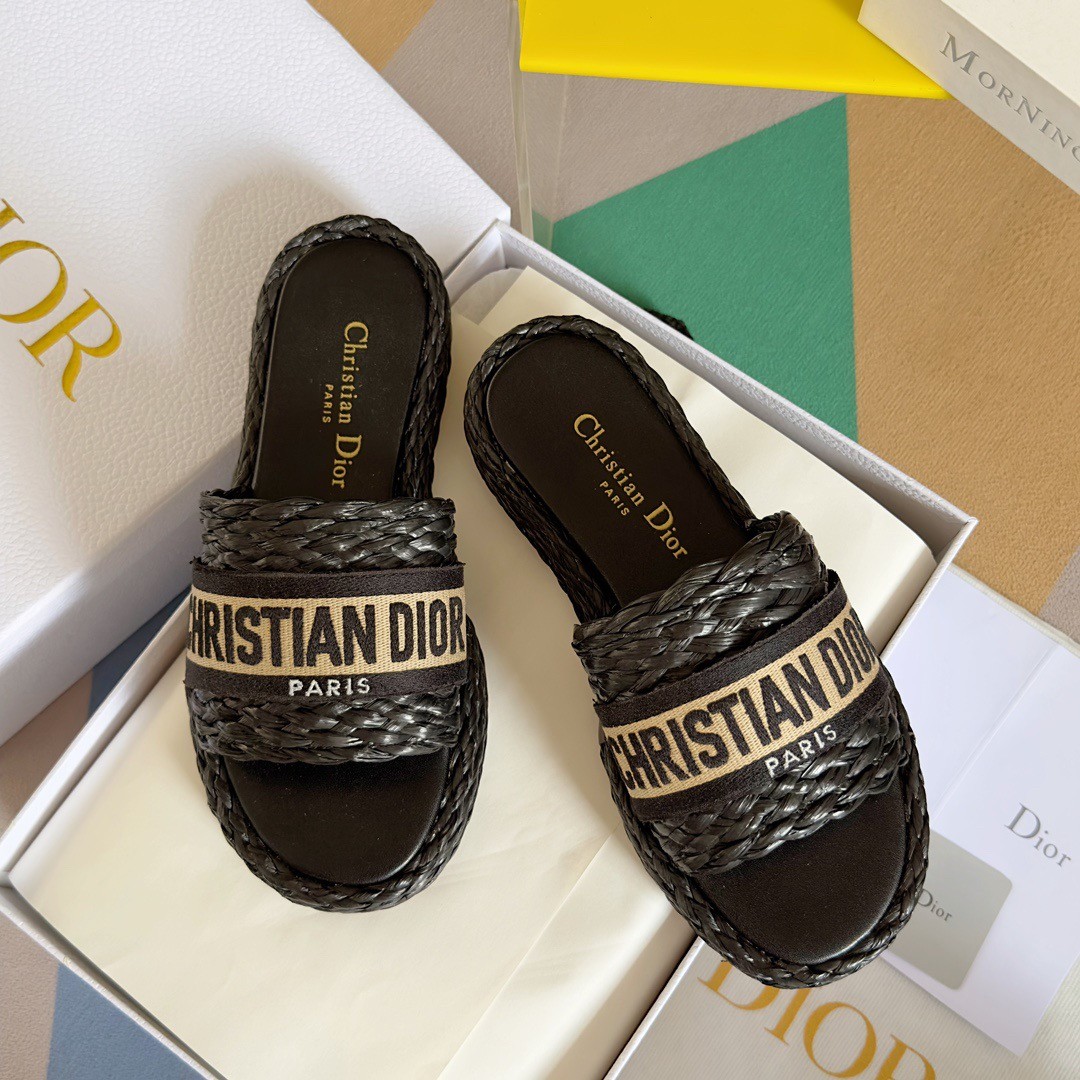 D*or dway slides in black embroidered raffia and cotton