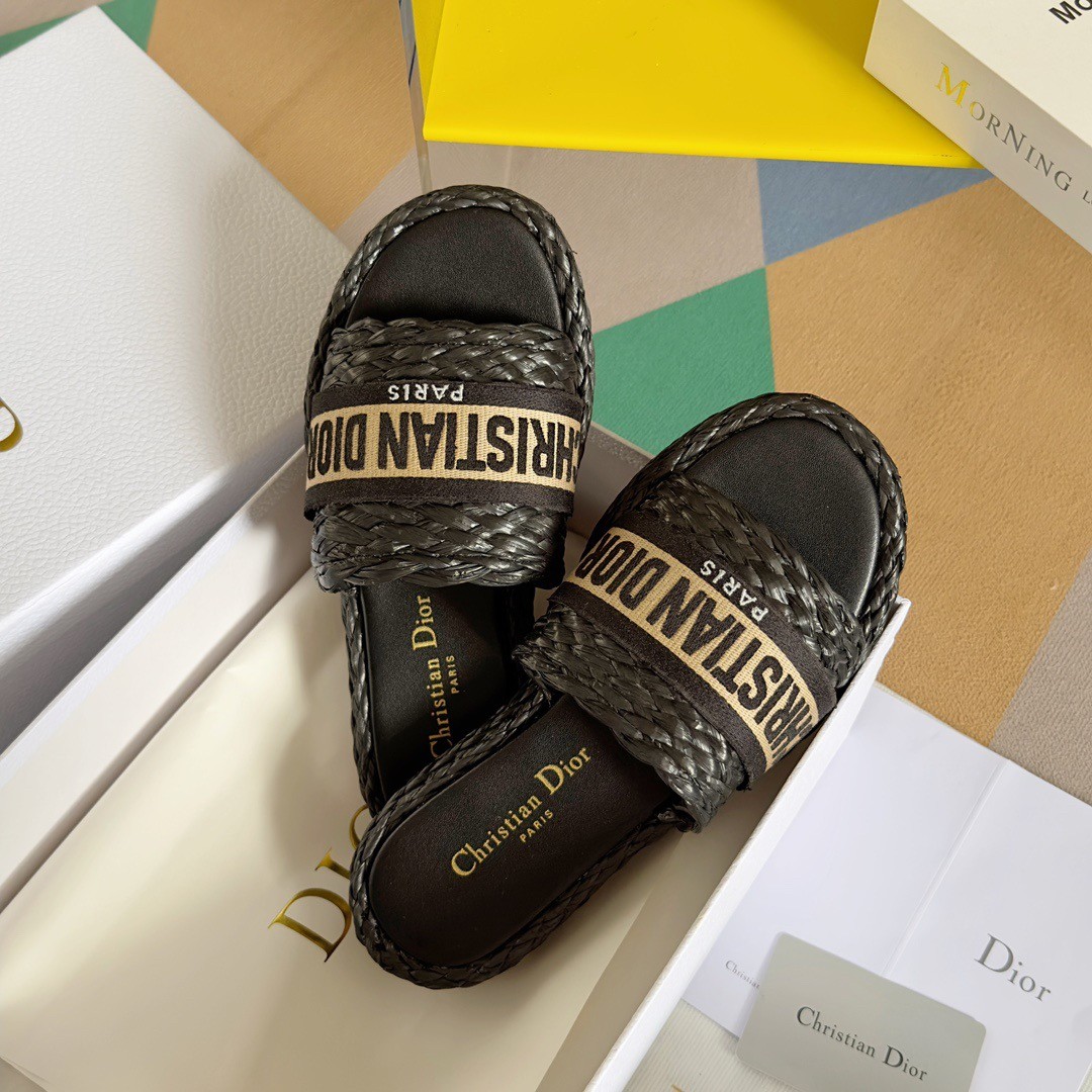 D*or dway slides in black embroidered raffia and cotton