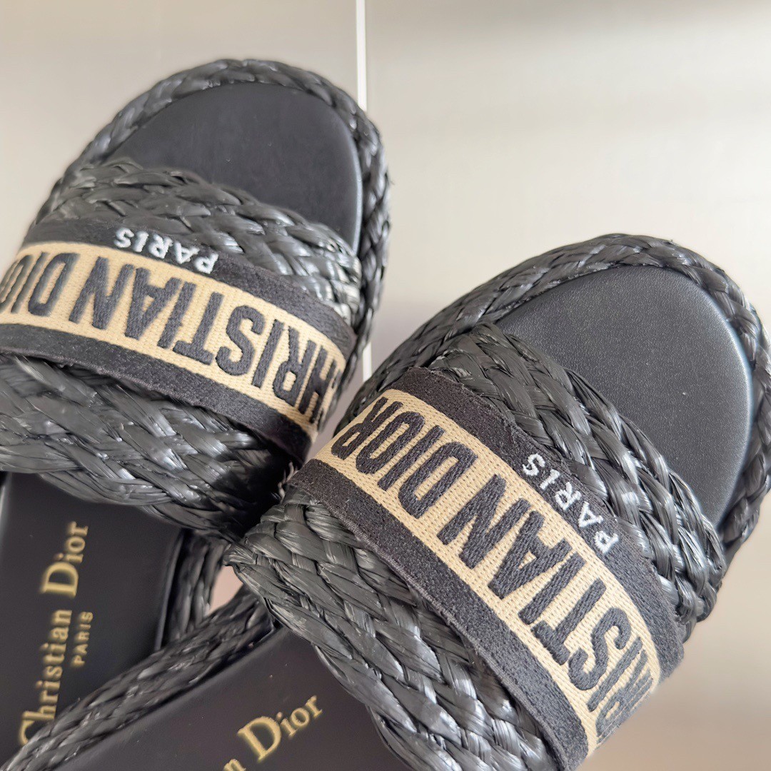 D*or dway slides in black embroidered raffia and cotton