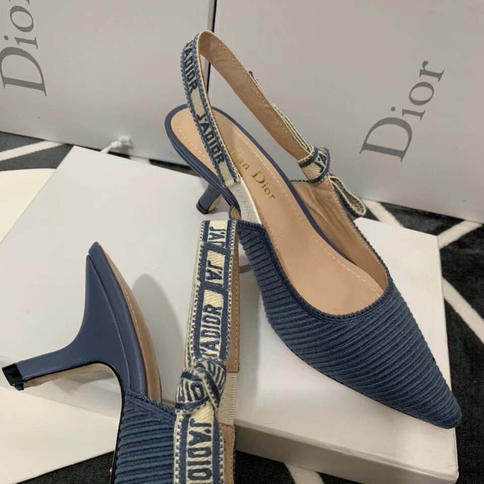 D*or j