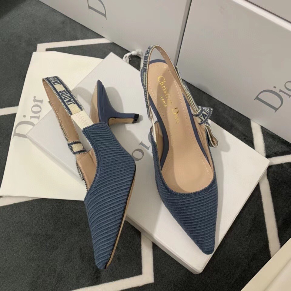 D*or j