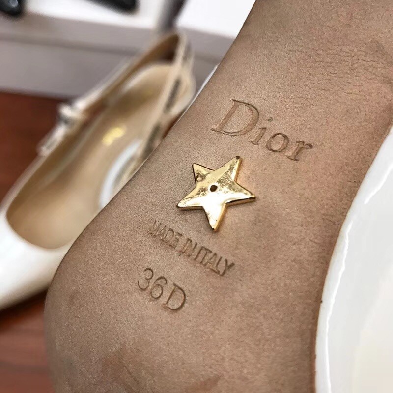 D*or j