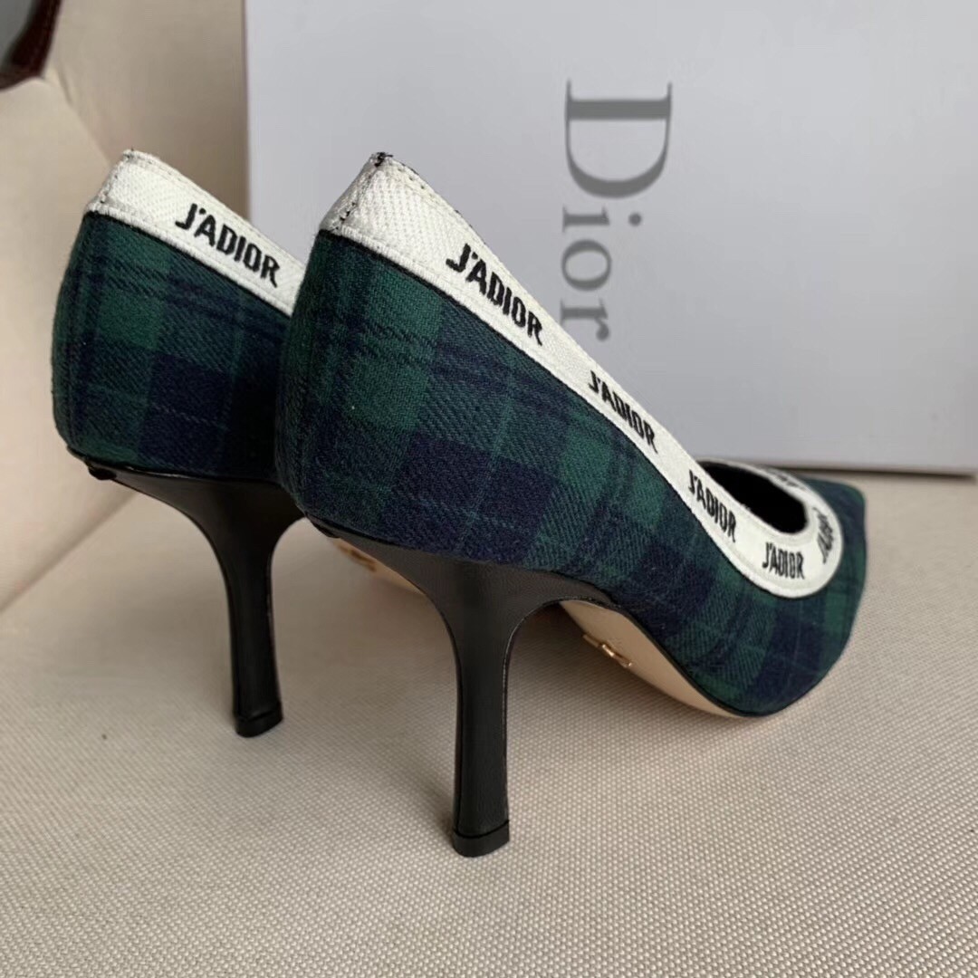 D*or j