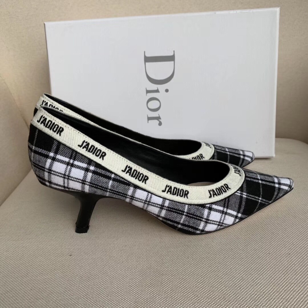 D*or j