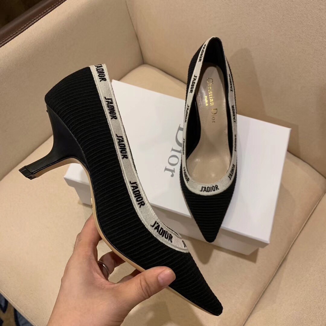 D*or j