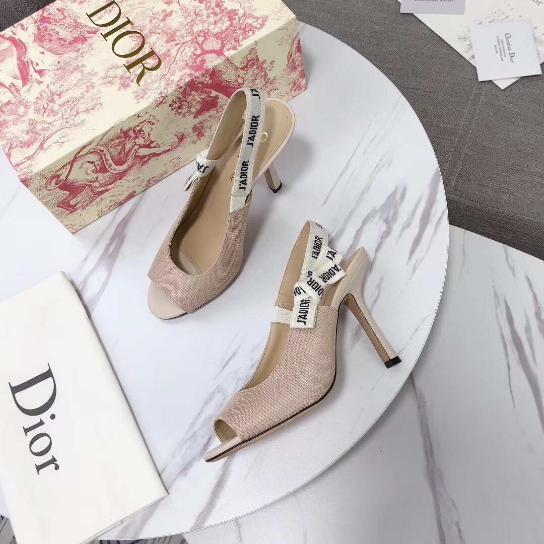 D*or j