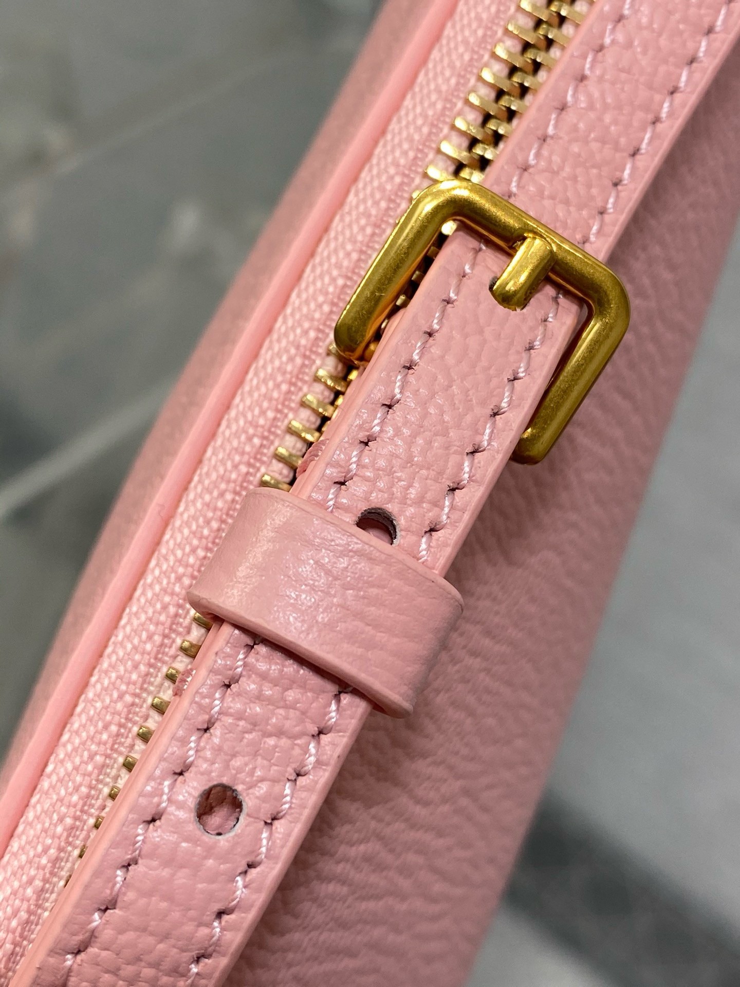 D*or saddle rodeo pouch in pink goatskin