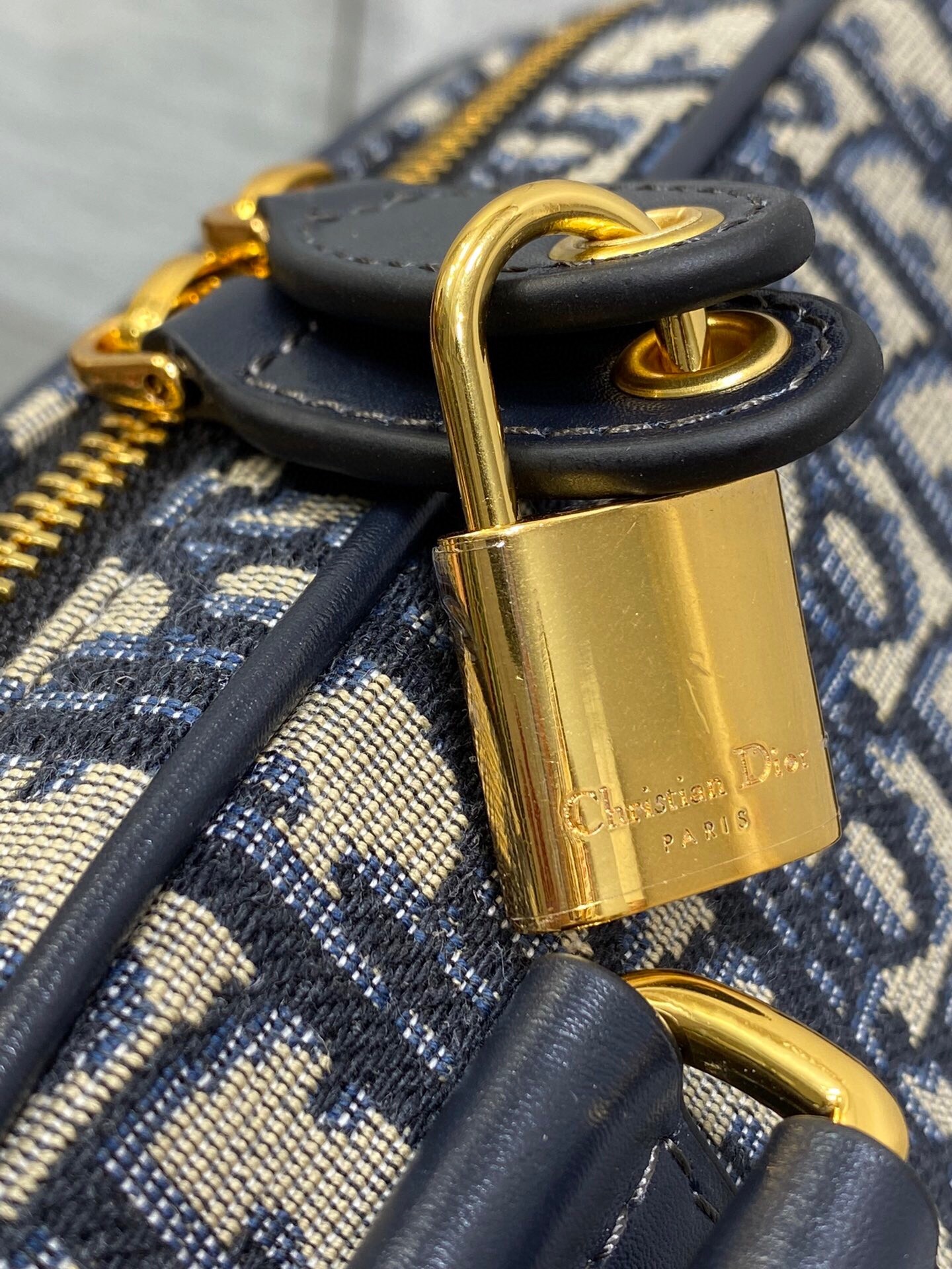 D*or d-vibe bowling medium bag in blue oblique jacquard