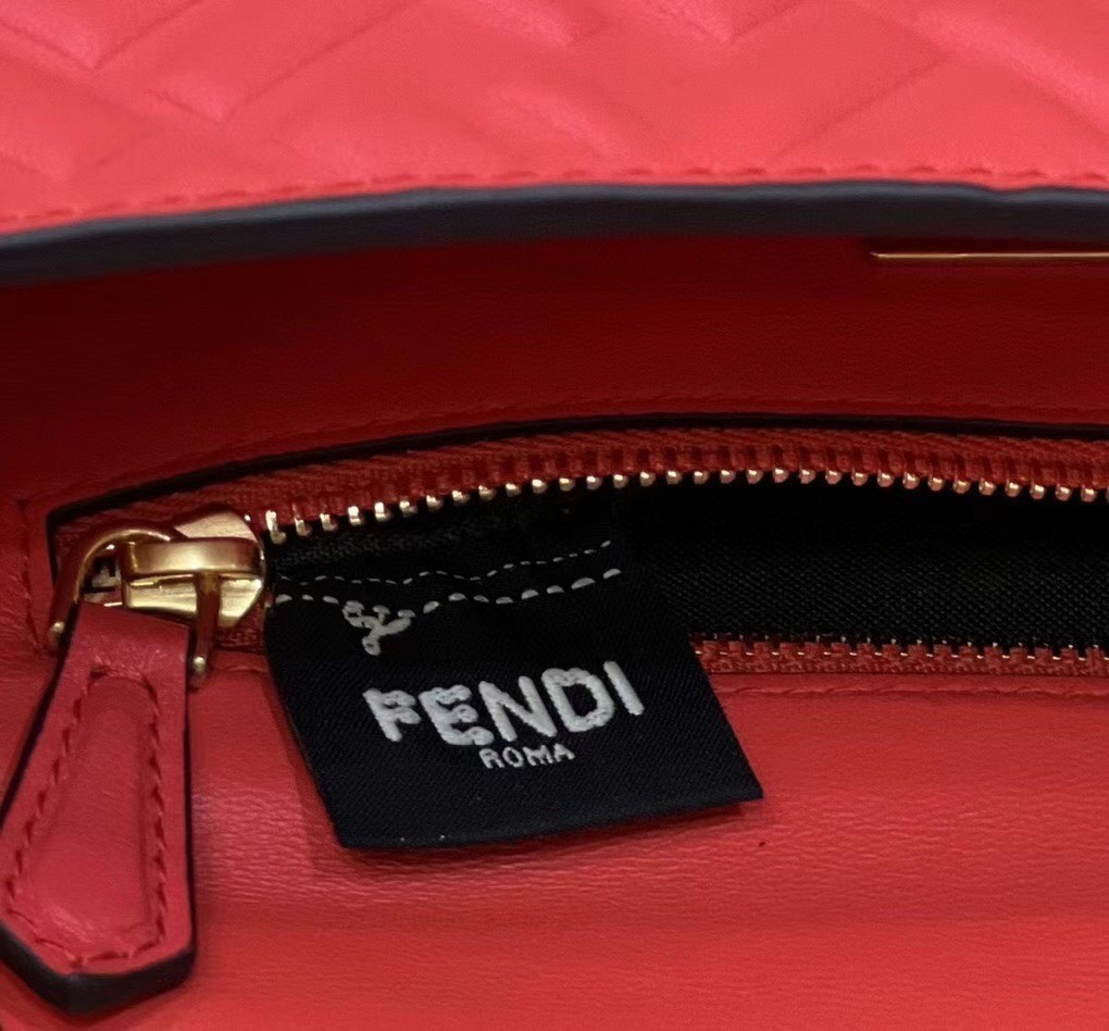 F**di baguette chain midi bag in red nappa leather