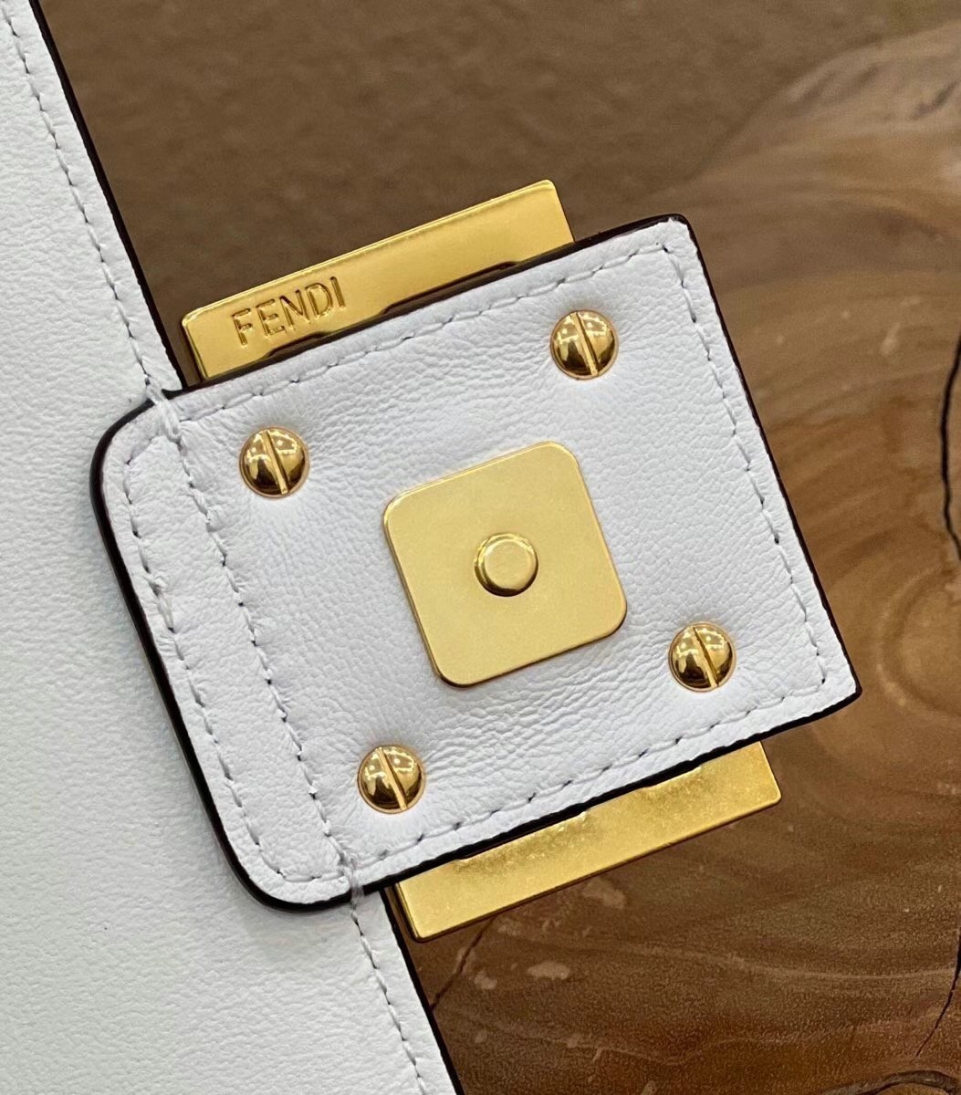 F**di baguette chain midi bag in white nappa leather