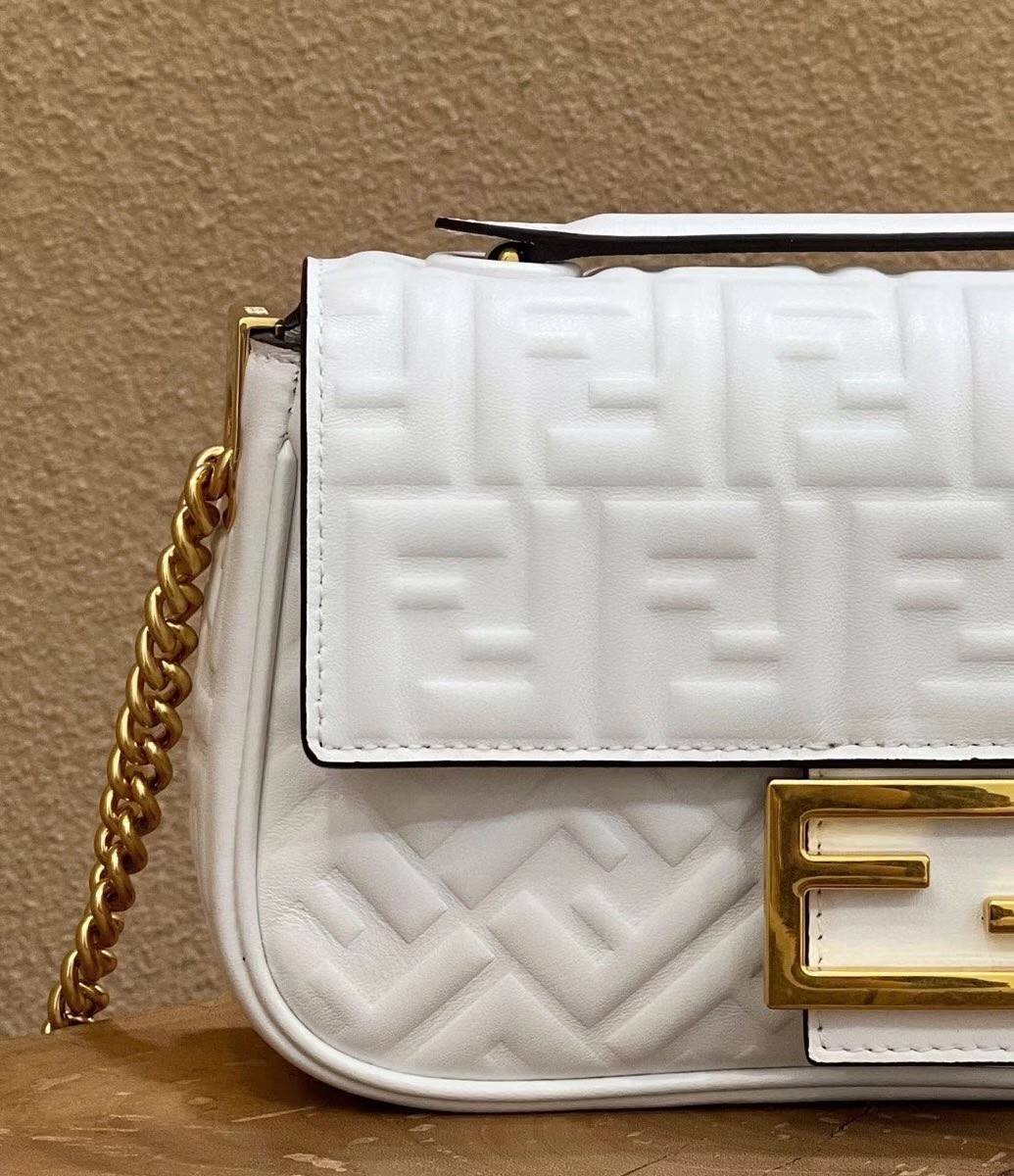F**di baguette chain midi bag in white nappa leather