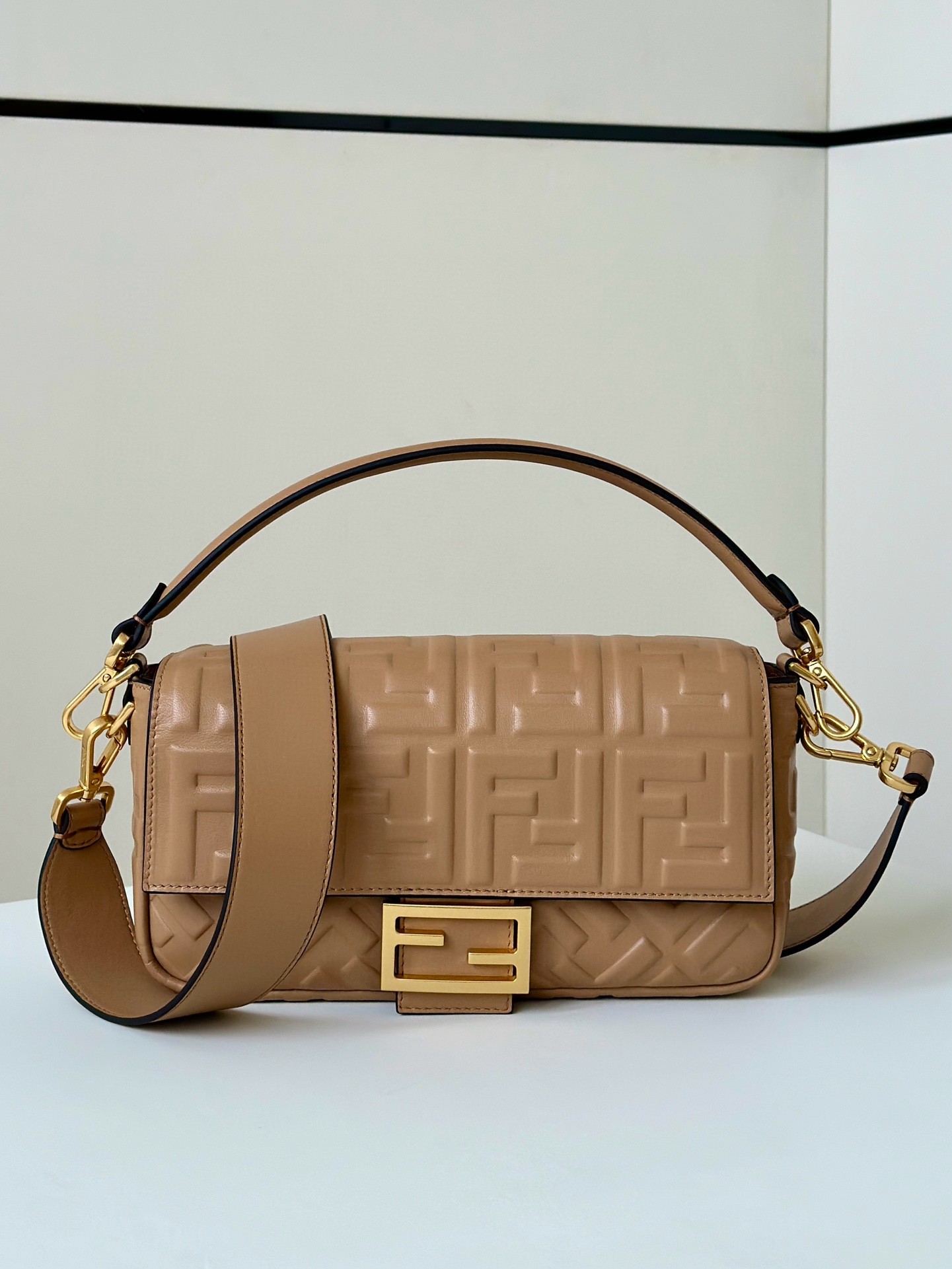 F**di medium baguette bag in beige ff nappa leather