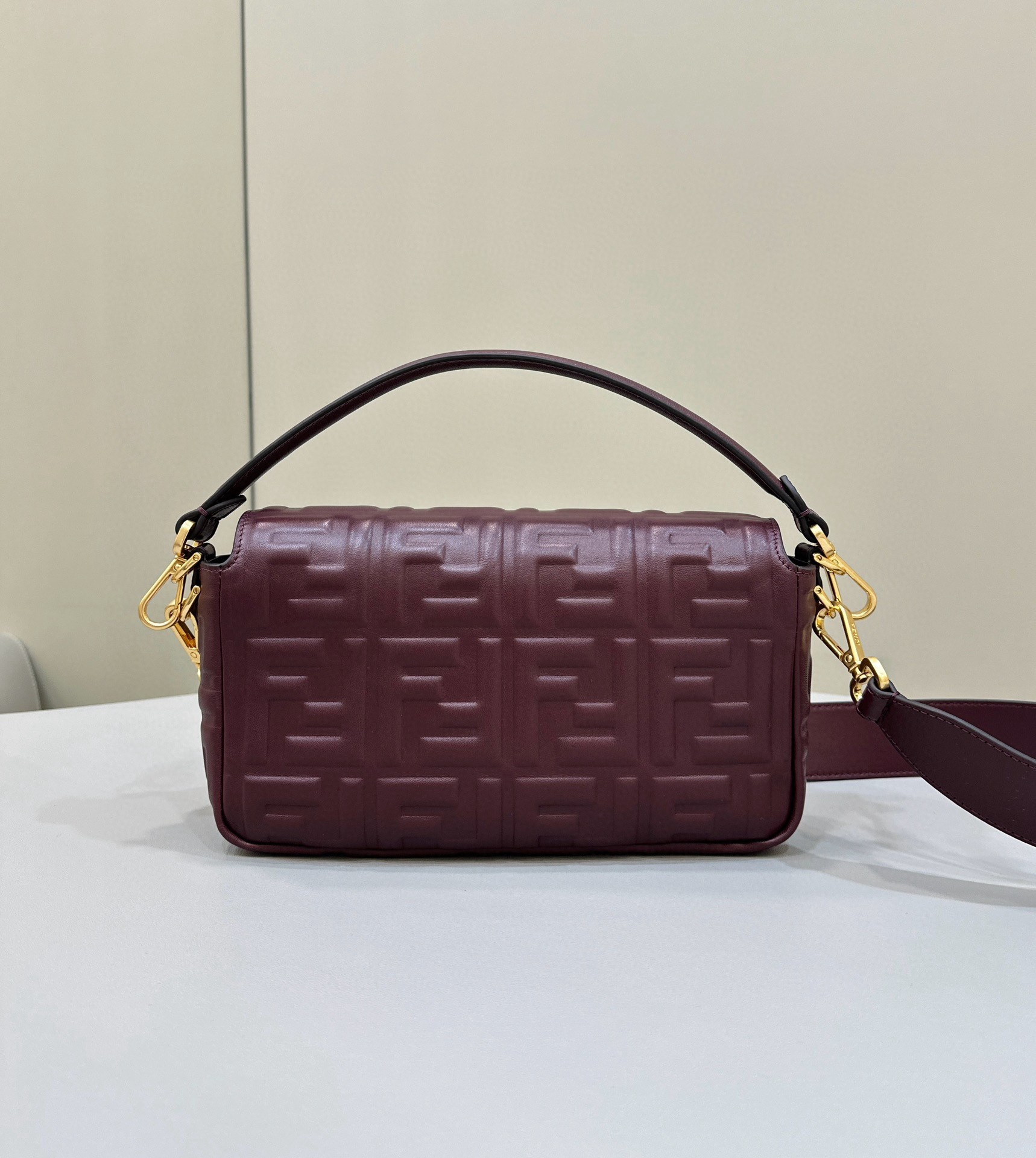 F**di medium baguette bag in burgundy ff nappa leather