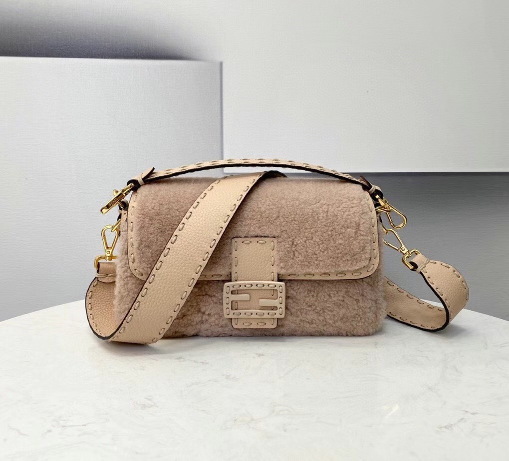 F**di medium baguette bag in beige shearling