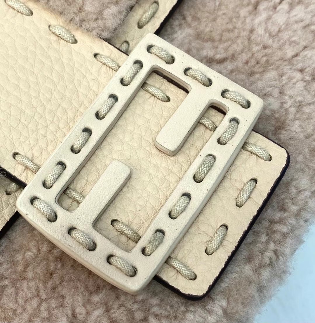 F**di medium baguette bag in beige shearling