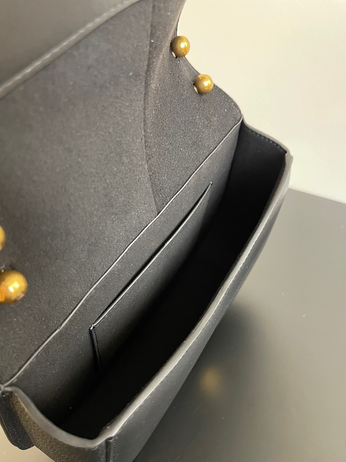 F**di c’mon medium bag in black calfskin