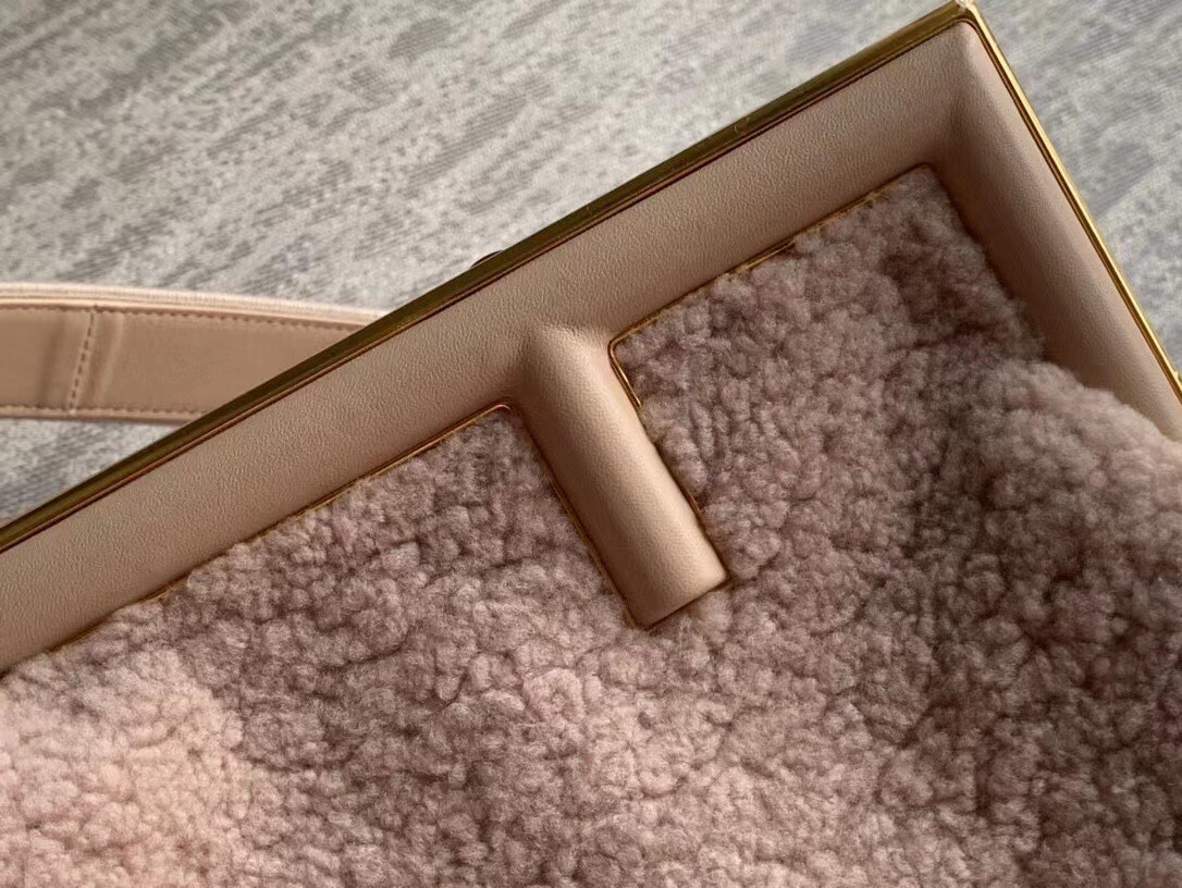 F**di medium first bag in pink wool sheepskin