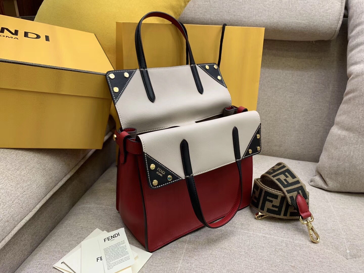 F**di regular flip tote bag in red calfskin