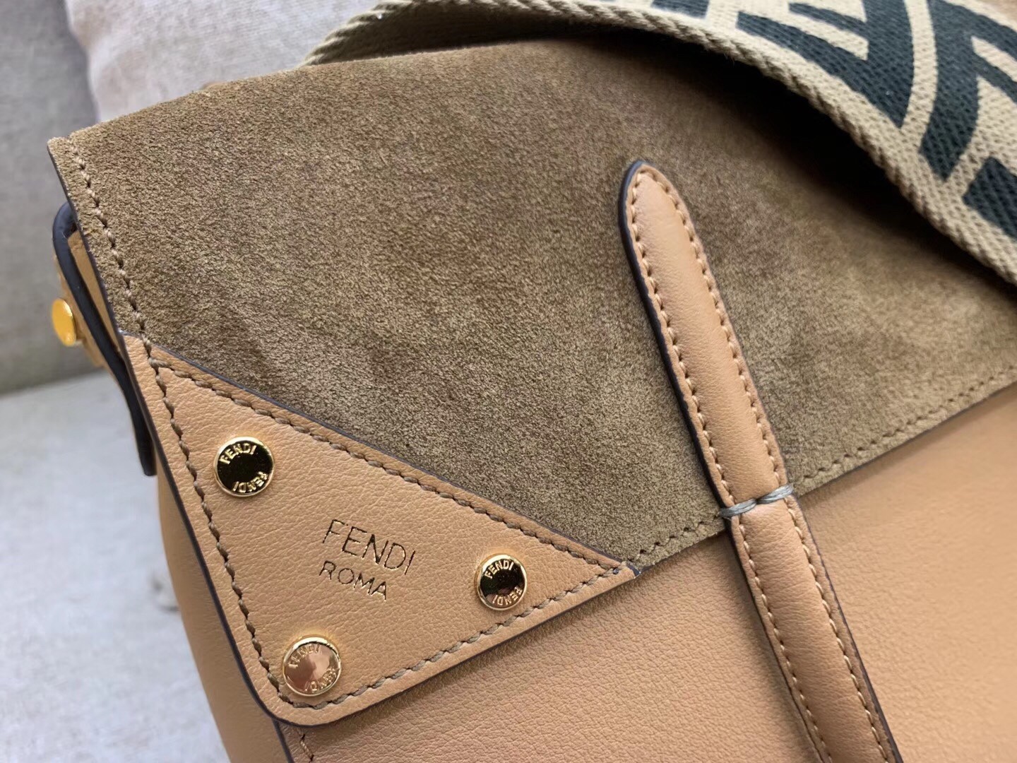 F**di large flip tote bag in brown calfskin