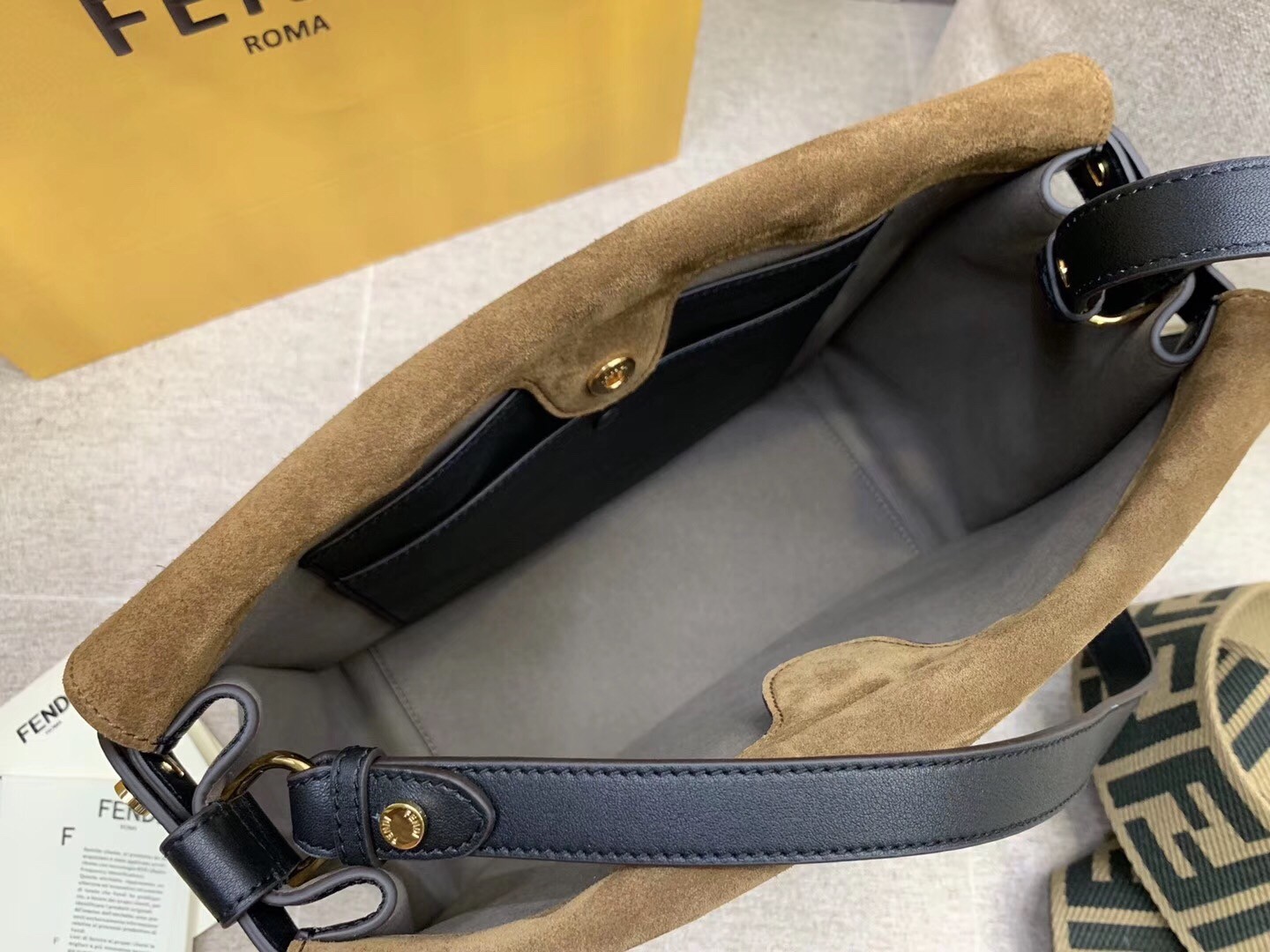 F**di large flip tote bag in black calfskin
