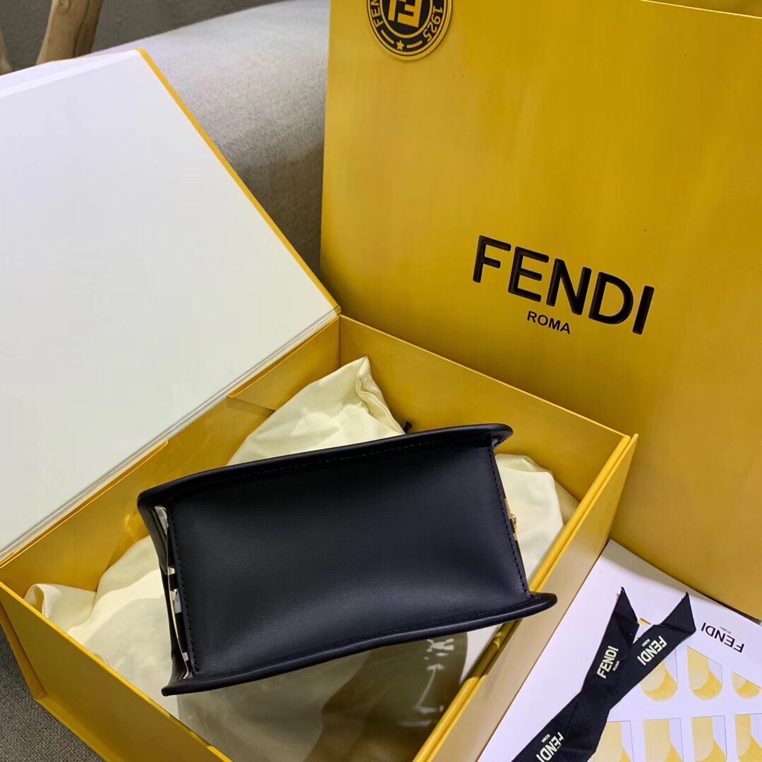 F**di black small kan i f bag in transparent pu