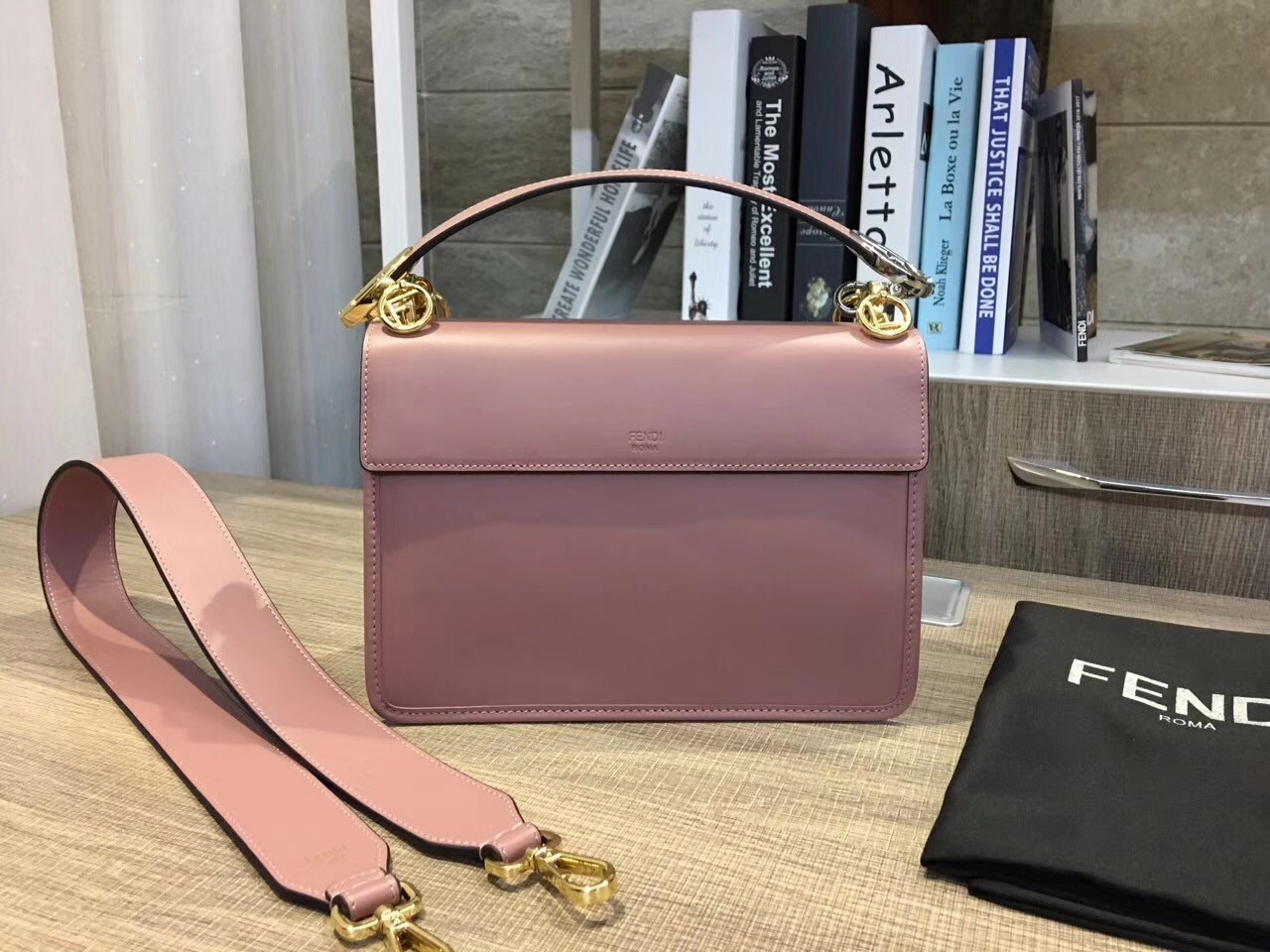 F**di kan i f shoulder bag in pink calfskin