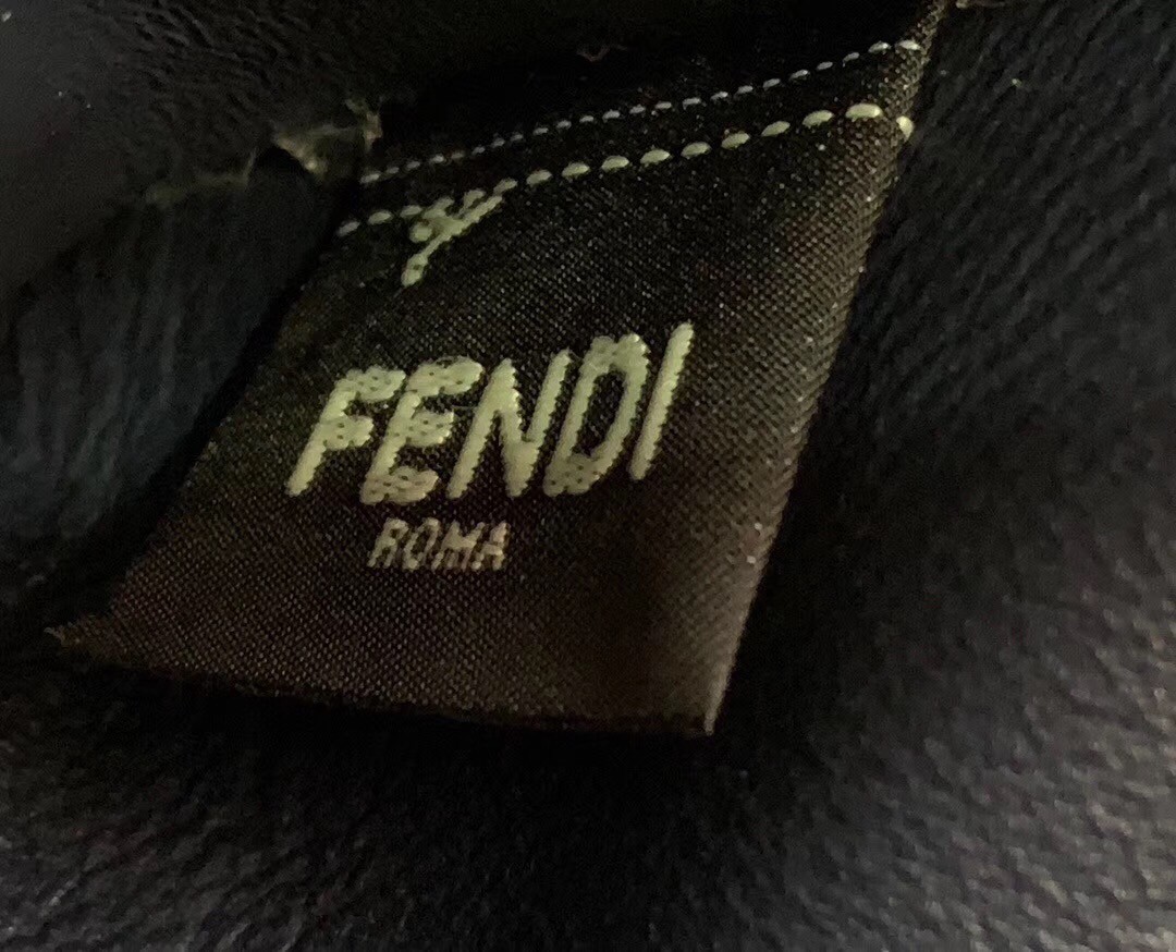 F**di kan u bag in canvas and calfskin