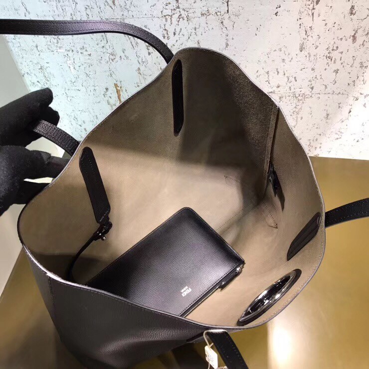 F**di black leather logo shopper bag