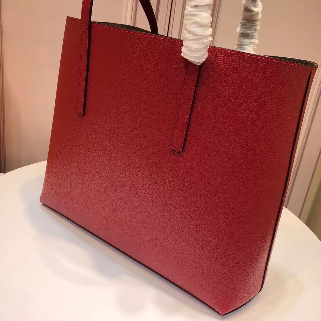 F**di red leather logo shopper bag