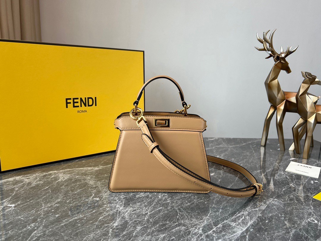 F**di peekaboo iseeu petite bag in beige nappa leather