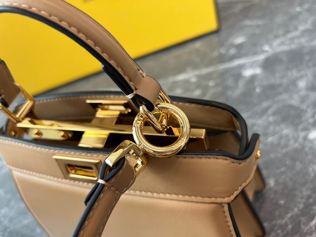 F**di peekaboo iseeu petite bag in beige nappa leather