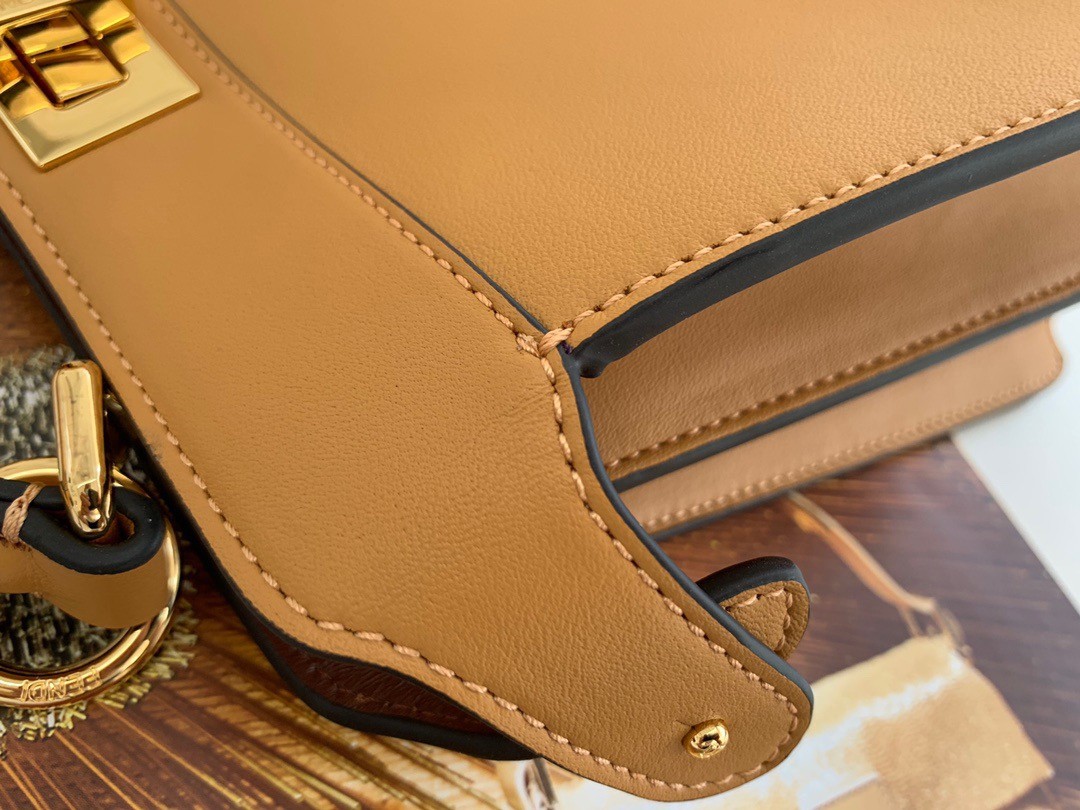 F**di peekaboo iseeu small bag in beige calfskin