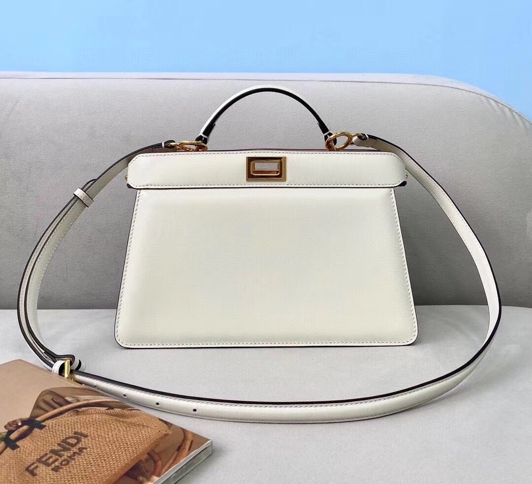 F**di peekaboo iseeu east-west bag in white nappa
