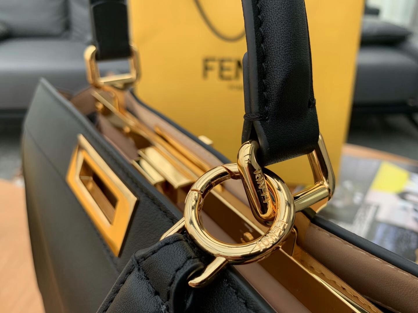 F**di peekaboo iseeu medium bag in black leather