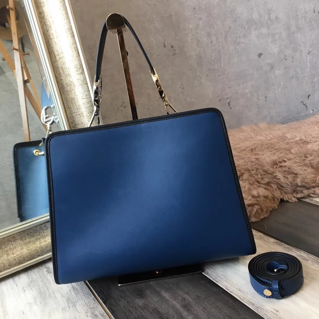 F**di small runaway bag in black calfskin leather