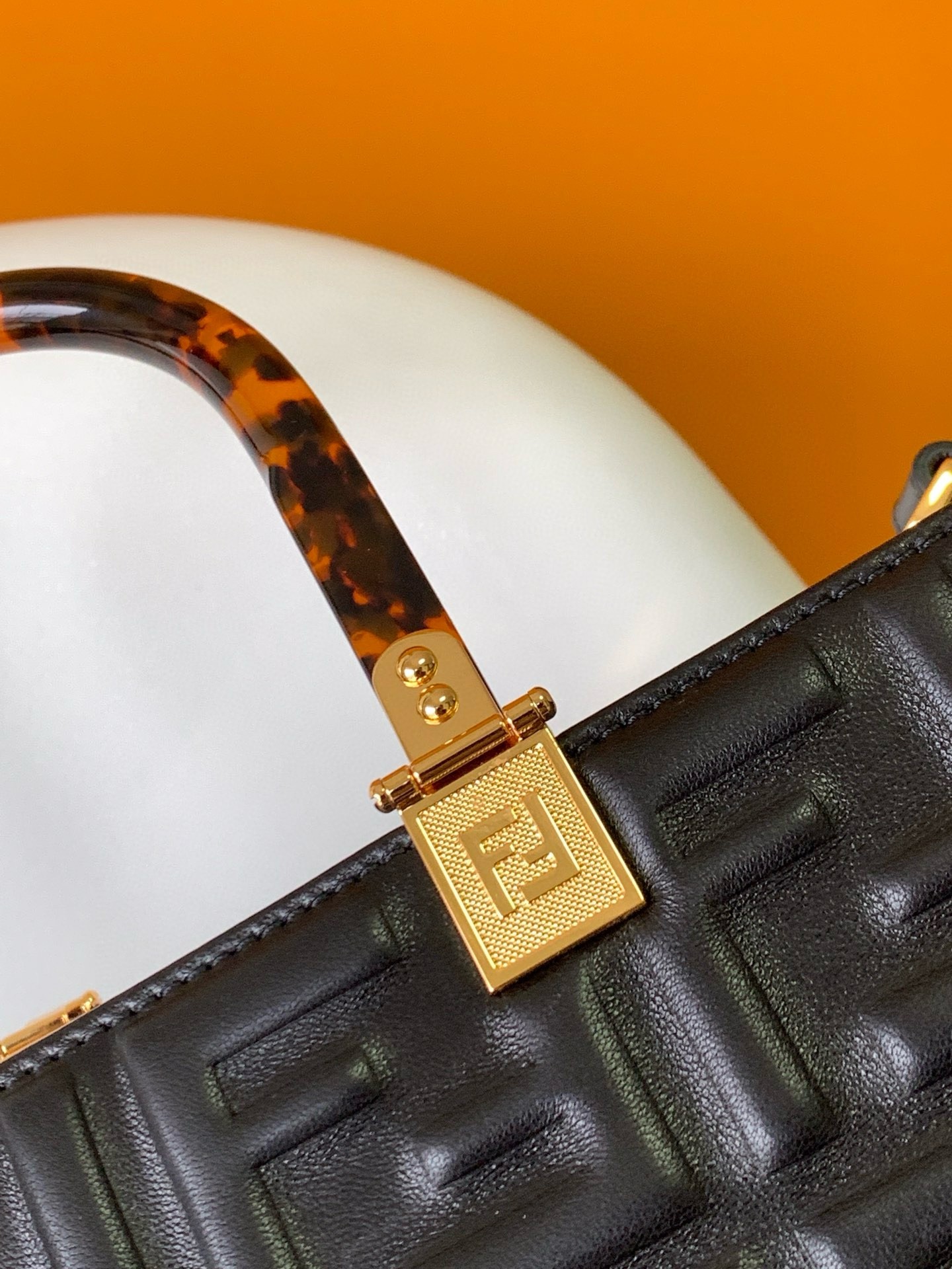 F**di sunshine medium tote bag in black ff calfskin
