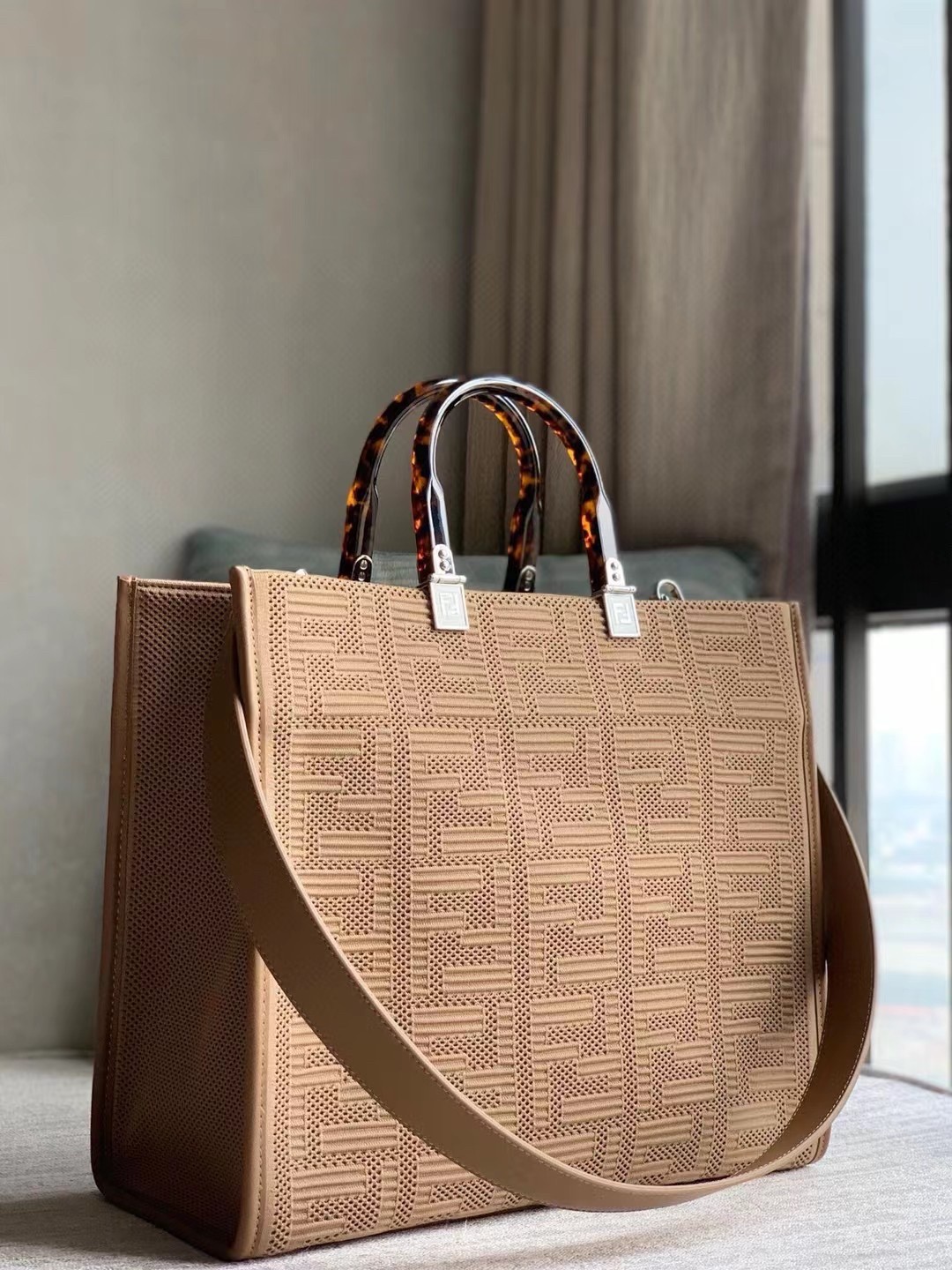 F**di sunshine medium shopper bag in beige ff fabric