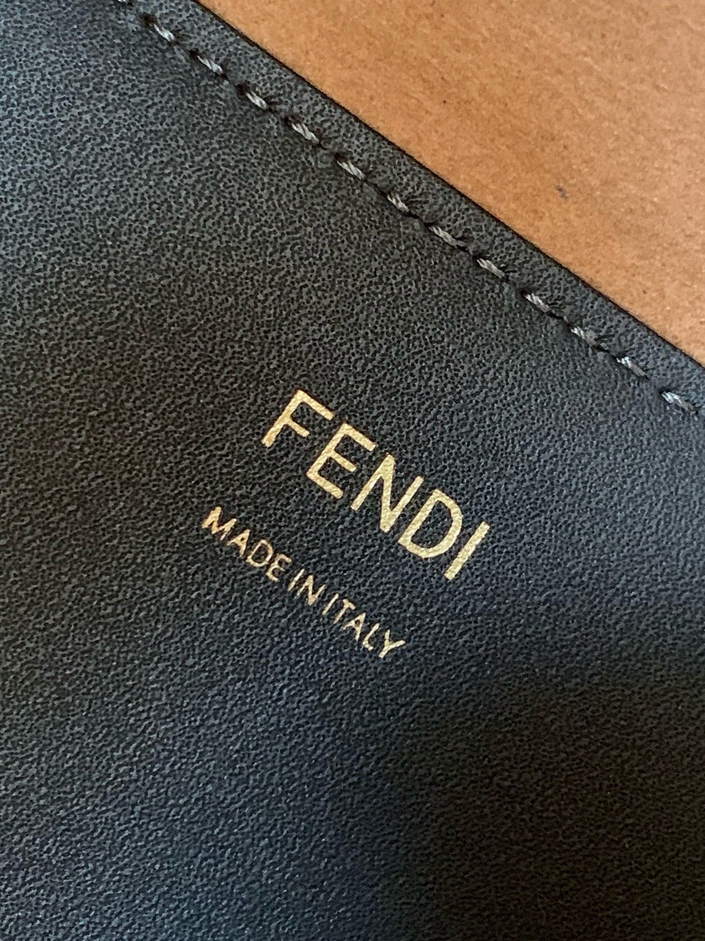 F**di sunshine medium tote bag in black leather with python logo