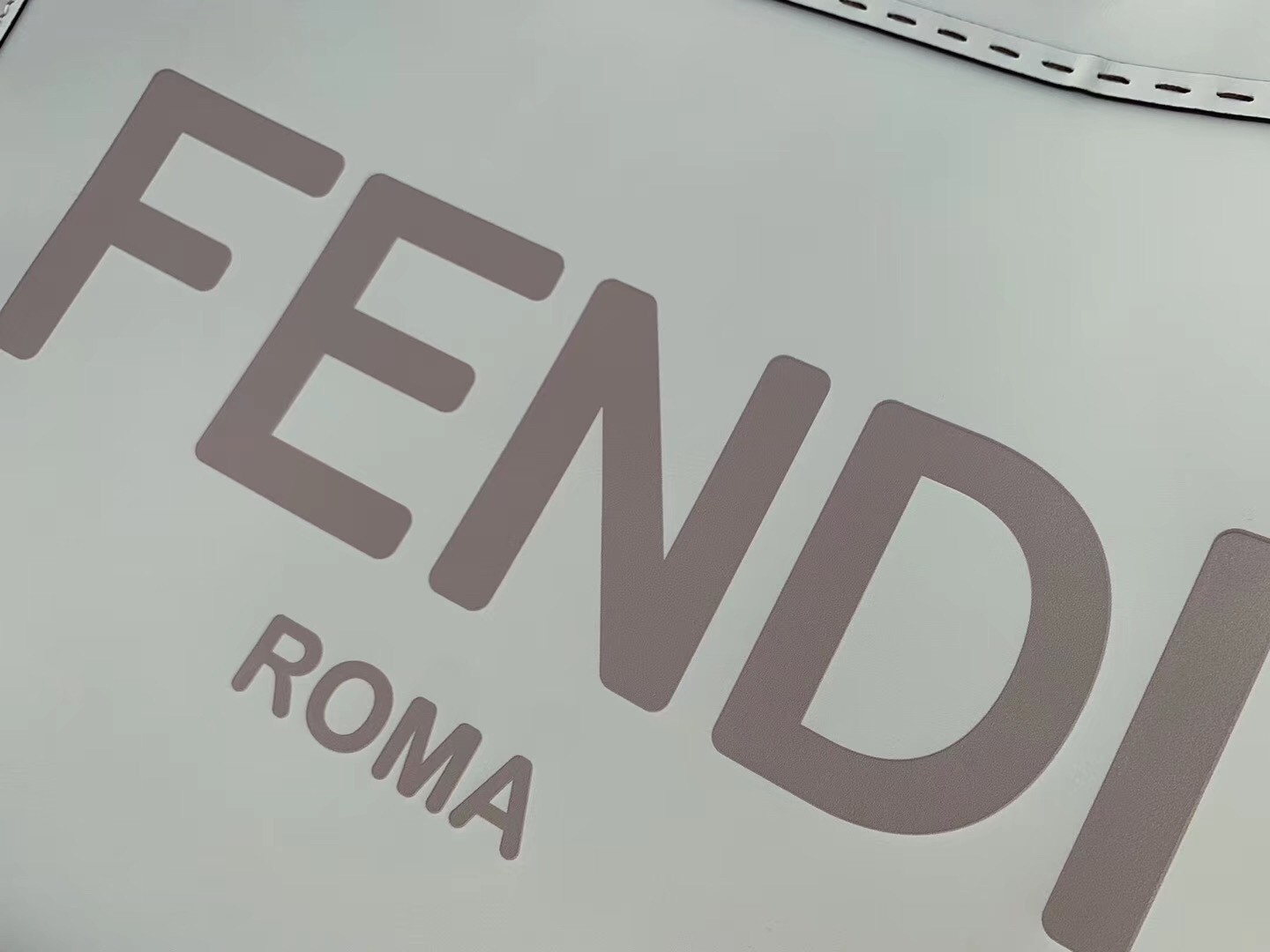 F**di sunshine shopper bag in white calfskin