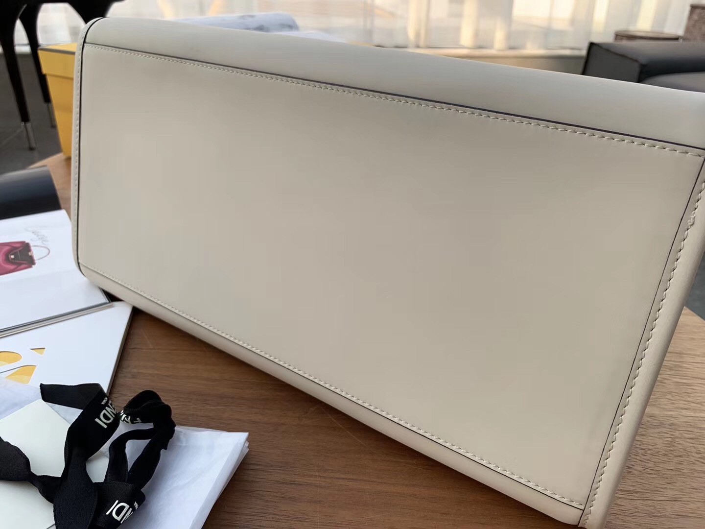 F**di sunshine shopper bag in white calfskin