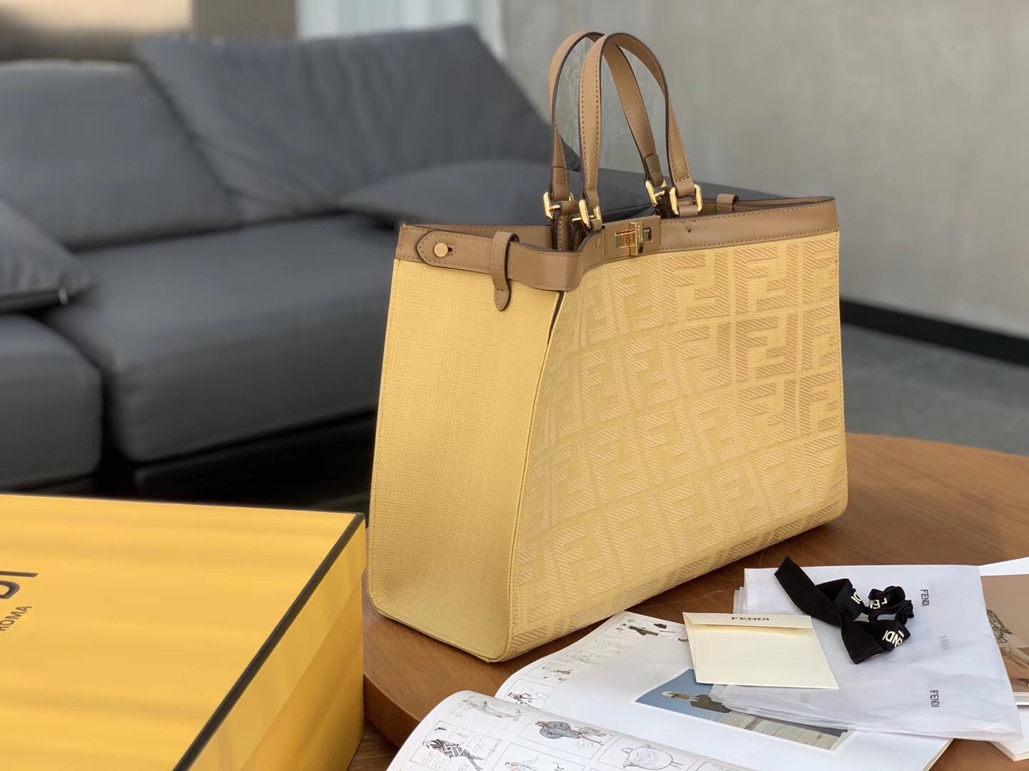 F**di peekaboo x tote in beige canvas with ff motif