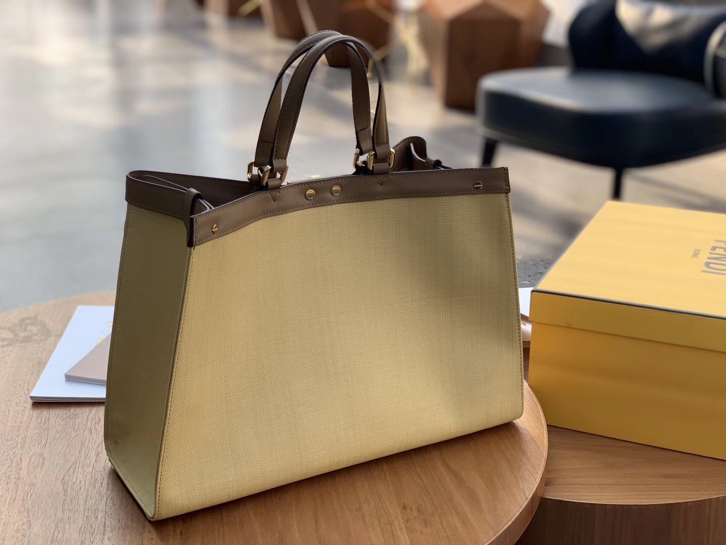 F**di peekaboo x tote in beige canvas with ff motif